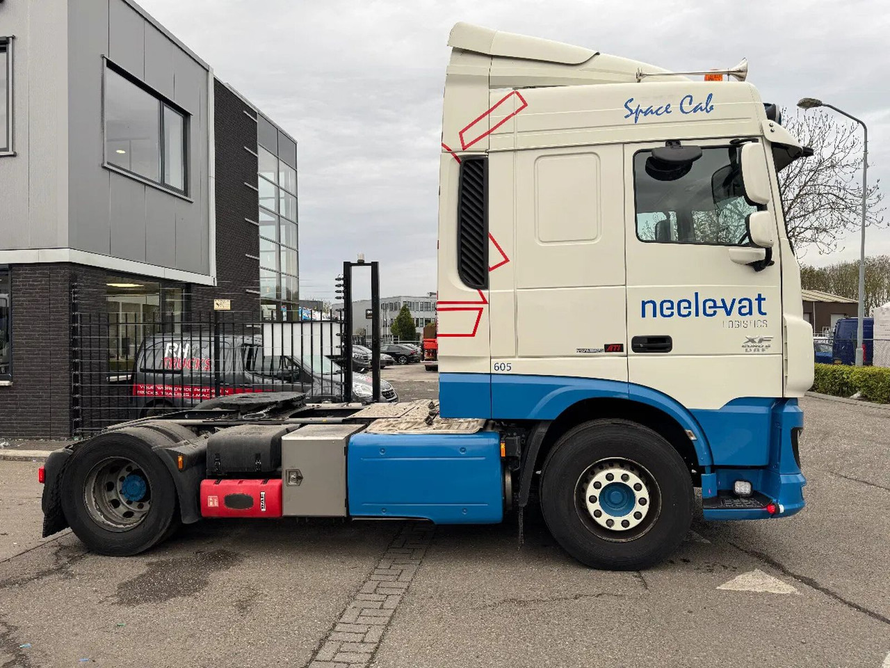DAF XF 440 4X2 EURO 6 SPACE CAB FRIDGE AIRCO - Tractor: foto 4 DAF XF 440 4X2 EURO 6 SPACE CAB FRIDGE AIRCO - Tractor: foto 4