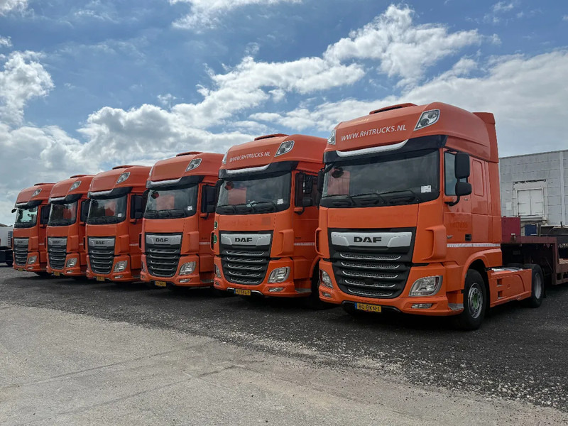 DAF XF 450 4X2 - EURO 6 + FULL SPOILER - Tractor: foto 1 DAF XF 450 4X2 - EURO 6 + FULL SPOILER - Tractor: foto 1