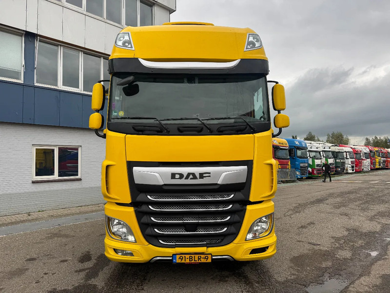 DAF XF 450 4X2 EURO 6 RETARDER DOUBLE TANK - Tractor: foto 2 DAF XF 450 4X2 EURO 6 RETARDER DOUBLE TANK - Tractor: foto 2