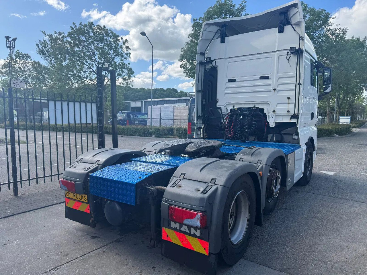 MAN TGX 26.480 6X2 EURO 6 SPOILERS AUTOMATIC - Tractor: foto 5 MAN TGX 26.480 6X2 EURO 6 SPOILERS AUTOMATIC - Tractor: foto 5