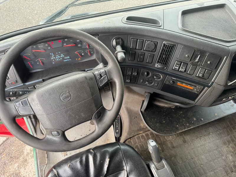 Tractor Volvo FH 6X2 LIFTING / STEERING AXLE: foto 11 Tractor Volvo FH 6X2 LIFTING / STEERING AXLE: foto 11