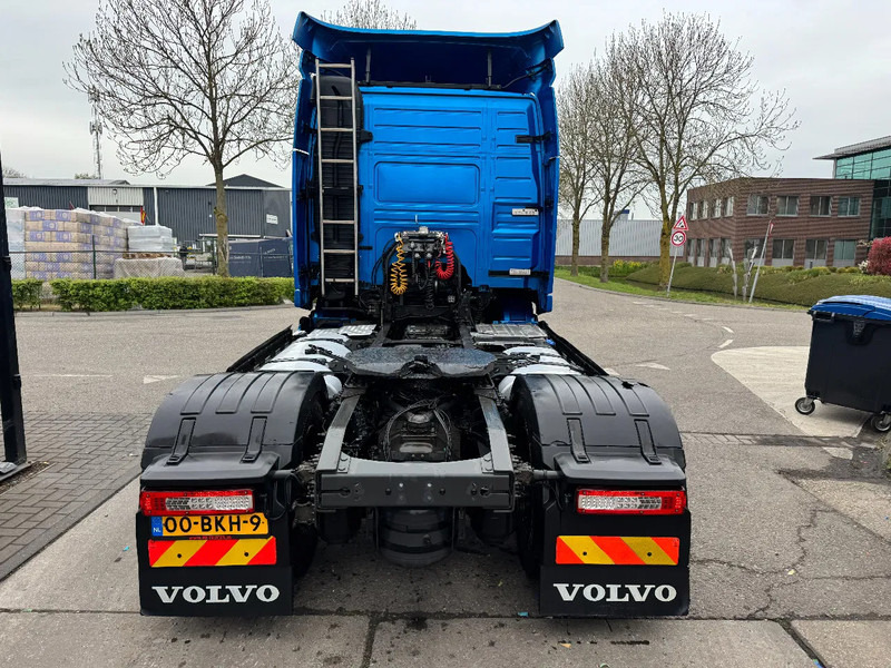 Volvo FM 370 4X2 EURO 6 SKIRTS SPOILERS I-SHIFT - Tractor: foto 5 Volvo FM 370 4X2 EURO 6 SKIRTS SPOILERS I-SHIFT - Tractor: foto 5