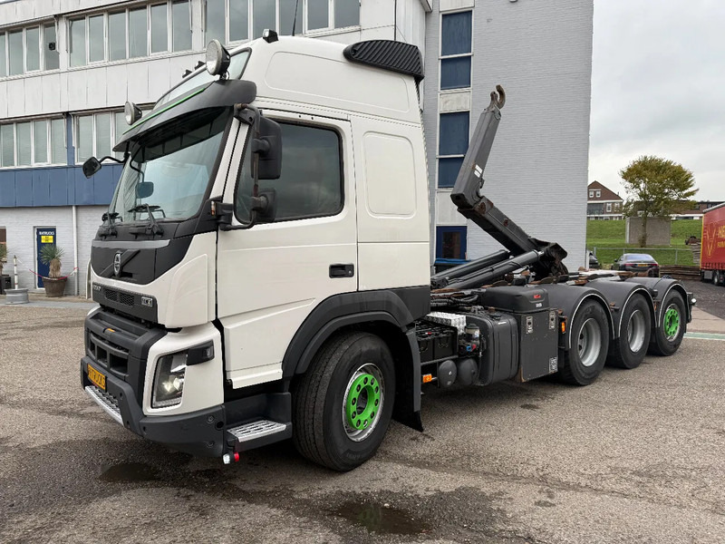 Volvo FMX 500 8x4 HOOKLIFT HIAB XR22SL61, LAST AXLE STEERING - Caminhão polibenne: foto 1 Volvo FMX 500 8x4 HOOKLIFT HIAB XR22SL61, LAST AXLE STEERING - Caminhão polibenne: foto 1