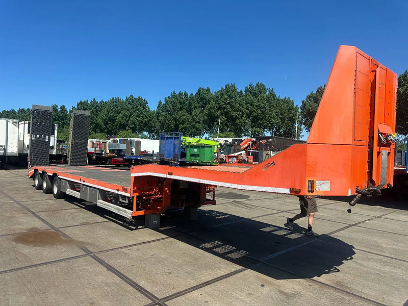 Zanner STL 45, 2 AXLE FORCED STEERING,LIFTING DECK, REMOTE CONTROL, WINCH, DUBBLE HYDRAULIC RAMPS - Semireboque baixa: foto 2 Zanner STL 45, 2 AXLE FORCED STEERING,LIFTING DECK, REMOTE CONTROL, WINCH, DUBBLE HYDRAULIC RAMPS - Semireboque baixa: foto 2
