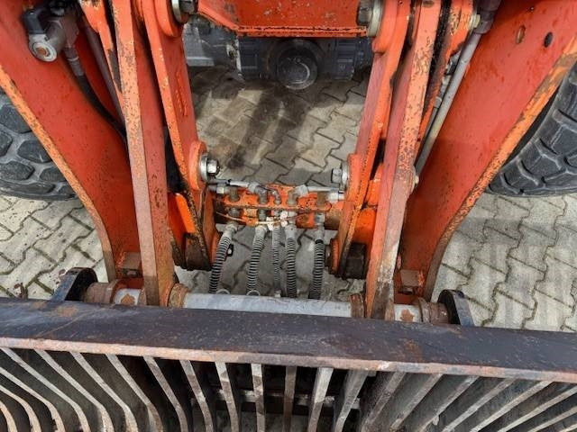 Carregadeira de rodas AHLMANN AS 150 E: foto 8 Carregadeira de rodas AHLMANN AS 150 E: foto 8