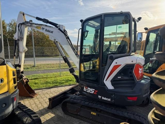 Bobcat E 35z - Mini escavadeira: foto 1 Bobcat E 35z - Mini escavadeira: foto 1
