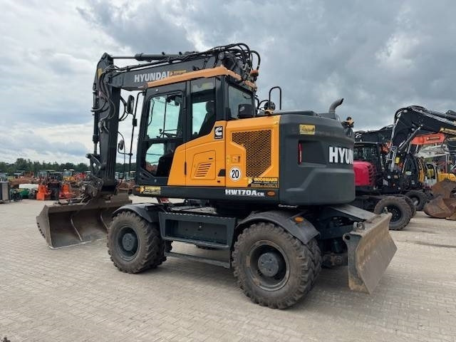 HYUNDAI HW170 ACR - Escavadeira de rodas: foto 3 HYUNDAI HW170 ACR - Escavadeira de rodas: foto 3