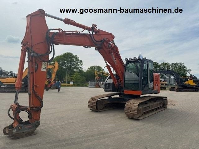 Hitachi ZX 225 US LC-3 - Escavadora de rastos: foto 1 Hitachi ZX 225 US LC-3 - Escavadora de rastos: foto 1