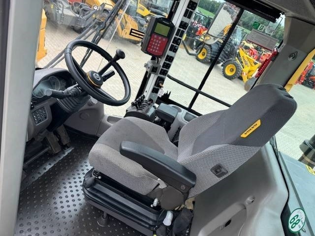 Volvo L 60 H - Carregadeira de rodas: foto 5 Volvo L 60 H - Carregadeira de rodas: foto 5