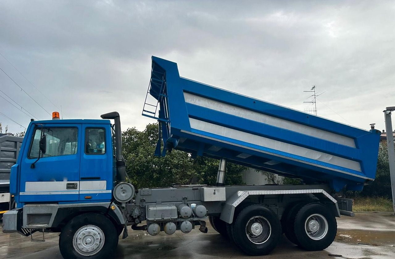 Astra BM 64 36 3 assi ribaltabile - Caminhão basculante: foto 3 Astra BM 64 36 3 assi ribaltabile - Caminhão basculante: foto 3
