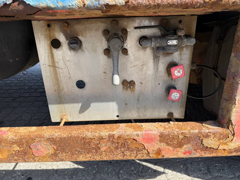 Semireboque baixa B-XL 3-axle Stepdeck/Tiefbettauflieger/Nedbygget: foto 16 Semireboque baixa B-XL 3-axle Stepdeck/Tiefbettauflieger/Nedbygget: foto 16