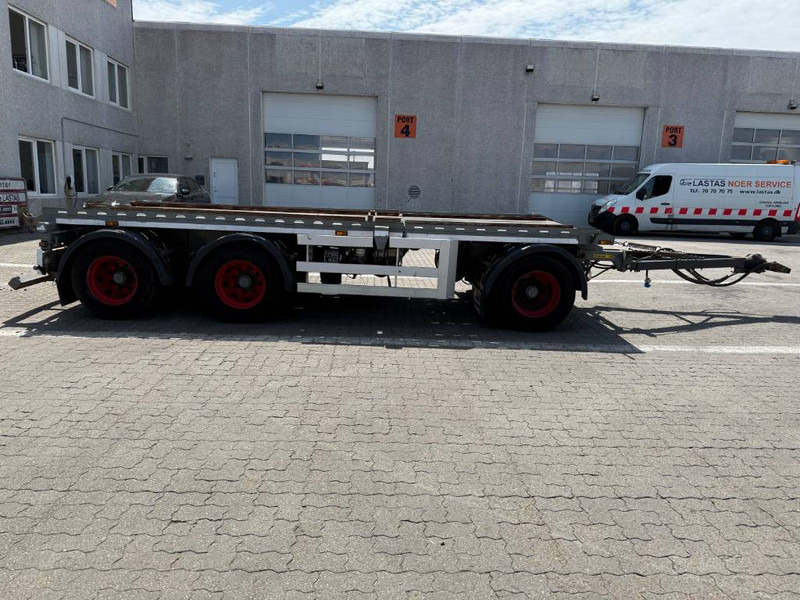CMT Transfer trailer/Abrollanhänger/overførings - Reboque transportador de contêineres/ Caixa móvel: foto 2 CMT Transfer trailer/Abrollanhänger/overførings - Reboque transportador de contêineres/ Caixa móvel: foto 2