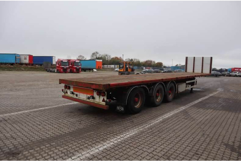 HRD 3-axle Heavy-duty/Schwerlastauflieger/Sværlast - Semi-reboque plataforma/ Caixa aberta: foto 3 HRD 3-axle Heavy-duty/Schwerlastauflieger/Sværlast - Semi-reboque plataforma/ Caixa aberta: foto 3
