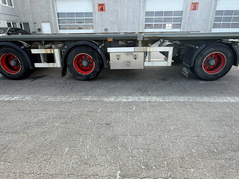 MTDK Transfer trailer / Abrollanhänger / overførin - Reboque transportador de contêineres/ Caixa móvel: foto 4 MTDK Transfer trailer / Abrollanhänger / overførin - Reboque transportador de contêineres/ Caixa móvel: foto 4