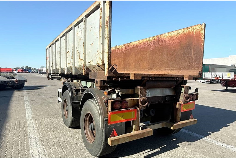 Pacton Containerchassis w. Steelbox / Stahlcontainer - Semireboque transportador de contêineres/ Caixa móvel: foto 5 Pacton Containerchassis w. Steelbox / Stahlcontainer - Semireboque transportador de contêineres/ Caixa móvel: foto 5