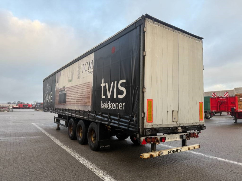 Schmitz Cargobull Curtainsider / Planenauflieger / Gardin - Semi-reboque de lona: foto 5 Schmitz Cargobull Curtainsider / Planenauflieger / Gardin - Semi-reboque de lona: foto 5