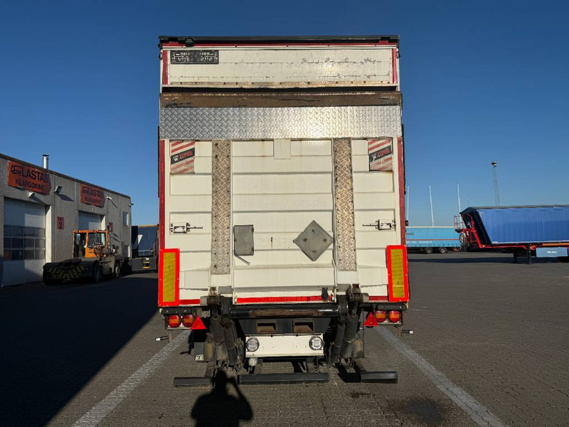 KEL-BERG 33 pl. Curtainsider/Planenauflieger/Gardintrailer - Semireboque: foto 4 KEL-BERG 33 pl. Curtainsider/Planenauflieger/Gardintrailer - Semireboque: foto 4