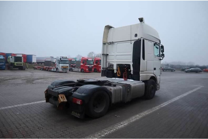 DAF XF 460 EURO 6 - Tractor: foto 3 DAF XF 460 EURO 6 - Tractor: foto 3