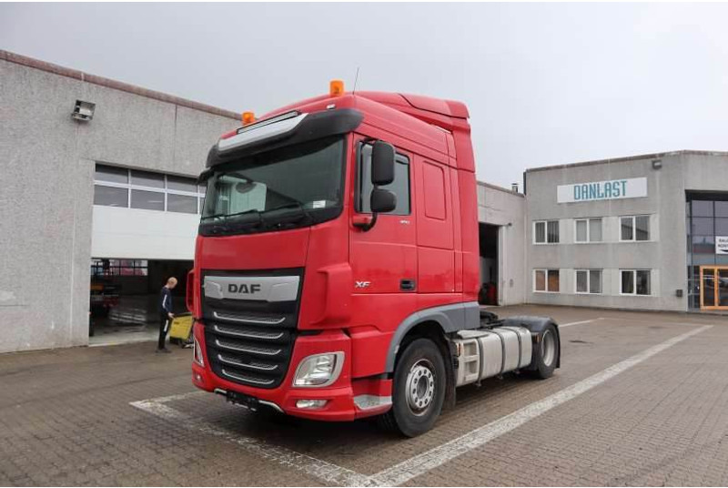 DAF XF 480 FT Tractor/Sattelzugmaschine/Trækker - Tractor: foto 1 DAF XF 480 FT Tractor/Sattelzugmaschine/Trækker - Tractor: foto 1