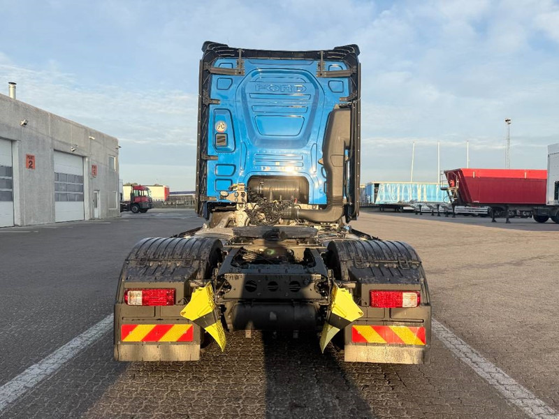 Ford F-Max - Tractor: foto 4 Ford F-Max - Tractor: foto 4