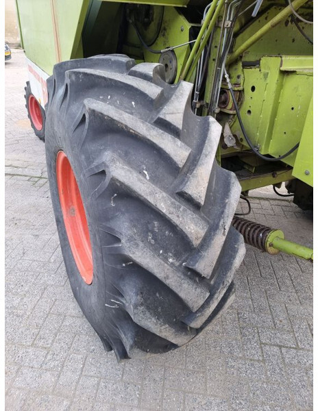 Ceifeira debulhadora Claas 68s: foto 9 Ceifeira debulhadora Claas 68s: foto 9