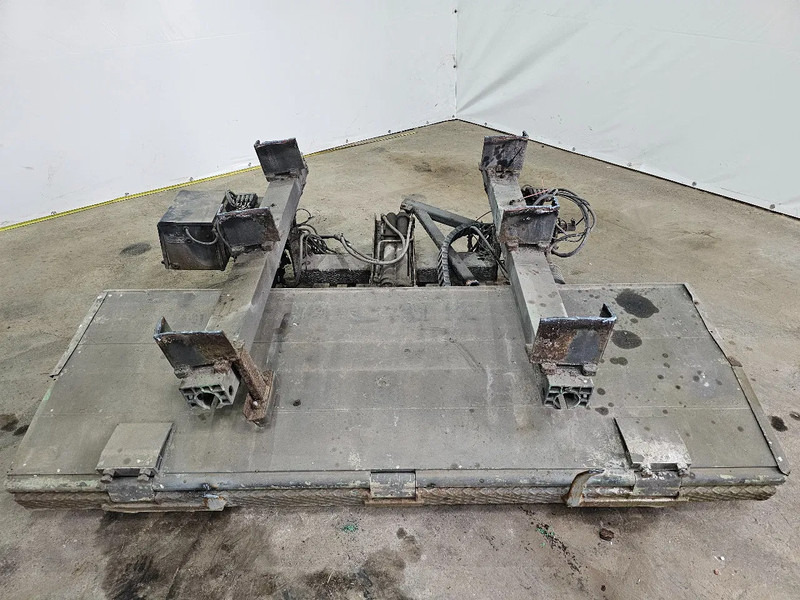 Dhollandia Laaadklep - Rampa hidráulica de Caminhão: foto 1 Dhollandia Laaadklep - Rampa hidráulica de Caminhão: foto 1