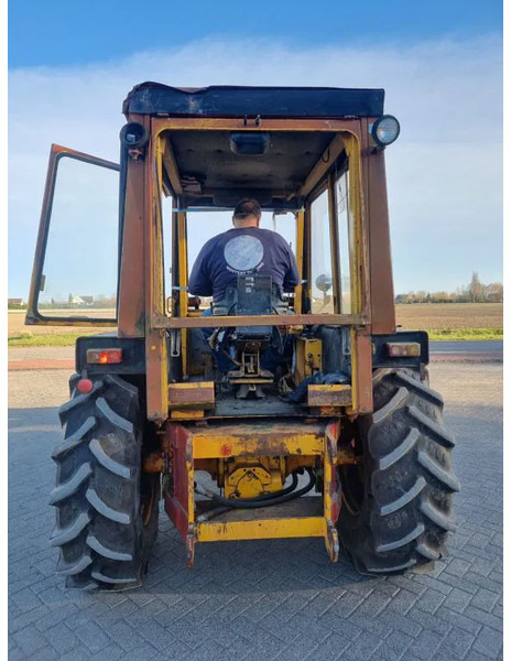 Trator John Deere JD410: foto 7