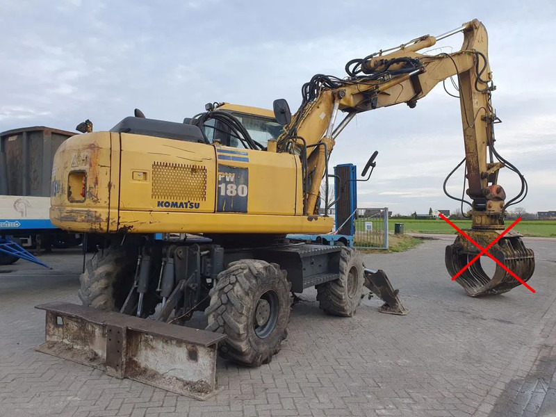 Komatsu PW180-7K - Escavadeira de rodas: foto 3 Komatsu PW180-7K - Escavadeira de rodas: foto 3