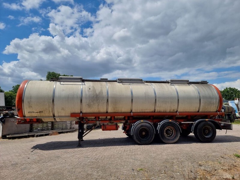 LAG Chemical - INOX - RVS - 30 m3 - 3 Comp. - Semirreboque tanque: foto 1 LAG Chemical - INOX - RVS - 30 m3 - 3 Comp. - Semirreboque tanque: foto 1