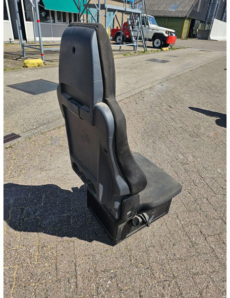 MAN Bijrijderstoel - TGL - Banco de Caminhão: foto 5 MAN Bijrijderstoel - TGL - Banco de Caminhão: foto 5