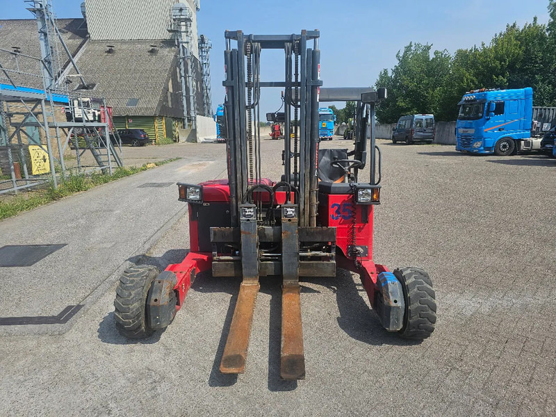 Moffett M4 20.4 RE4-45-1200-900 - Empilhadeira: foto 2 Moffett M4 20.4 RE4-45-1200-900 - Empilhadeira: foto 2