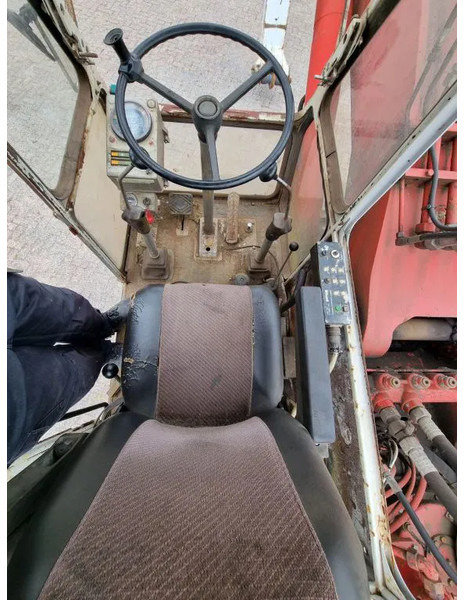 Escavadeira de rodas O & K MH6HD: foto 10