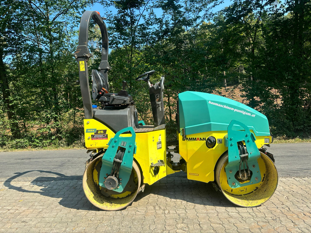 AMMANN ARX 26 - Compactador pequeno de asfalto: foto 2 AMMANN ARX 26 - Compactador pequeno de asfalto: foto 2