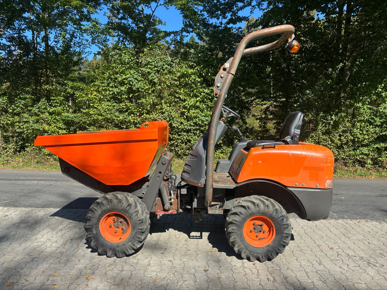 AUSA D100 AHA - Caminhão articulado: foto 1 AUSA D100 AHA - Caminhão articulado: foto 1