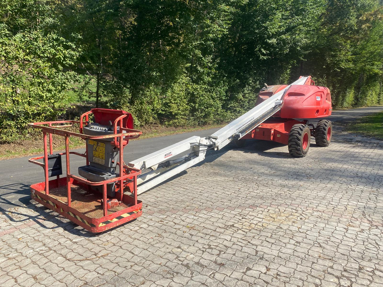 JLG 460 SJ - Empilhadeira a diesel: foto 3 JLG 460 SJ - Empilhadeira a diesel: foto 3