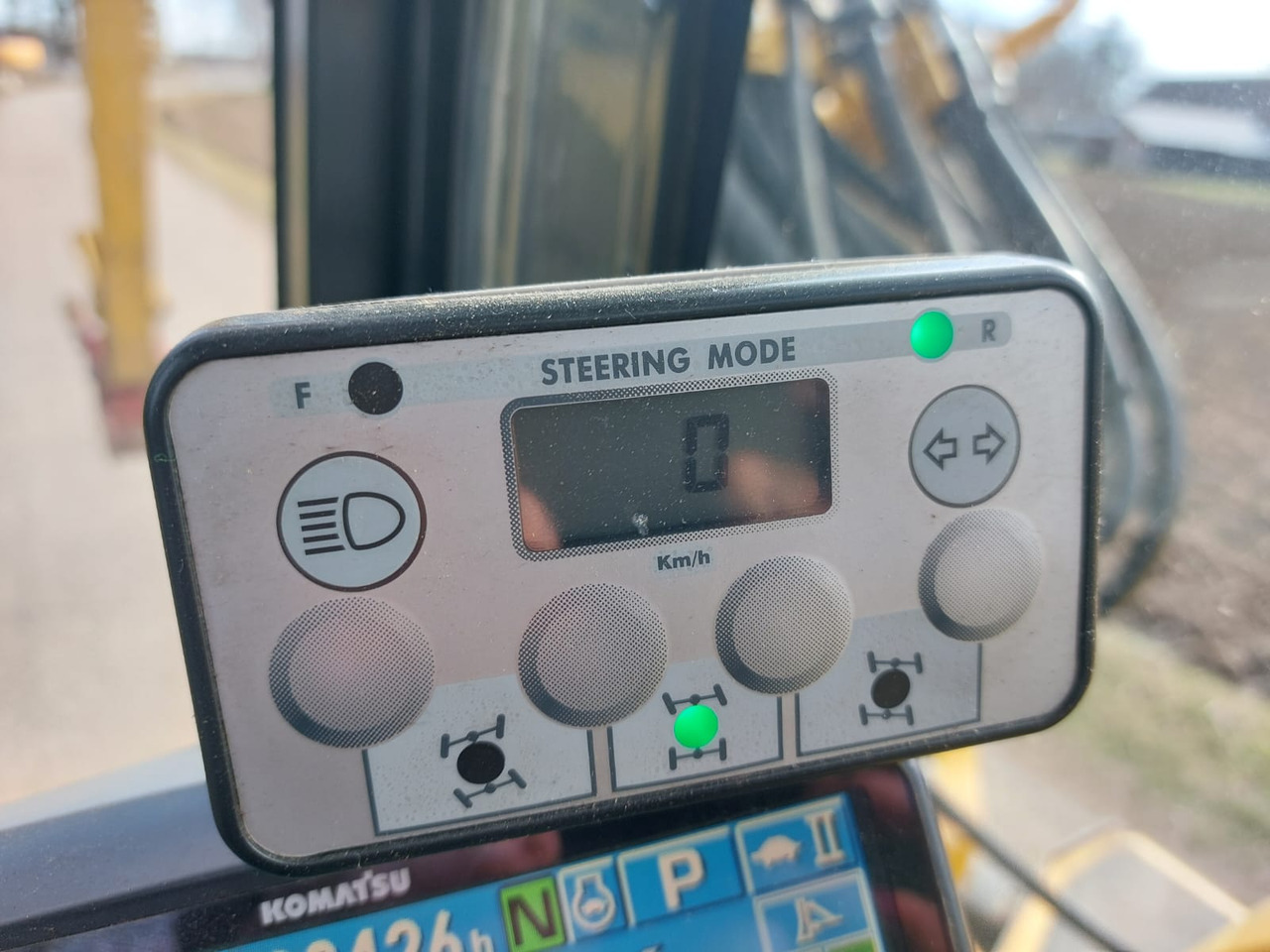 Escavadeira de rodas KOMATSU PW 118 MR-8: foto 12