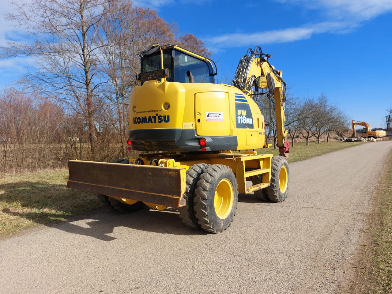 Escavadeira de rodas KOMATSU PW 118 MR-8: foto 6