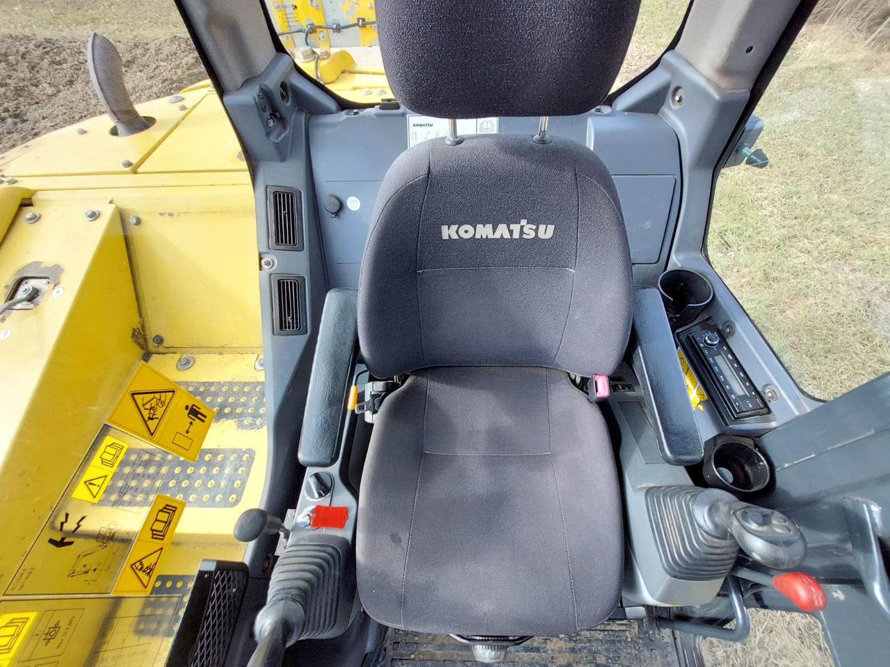Escavadeira de rodas KOMATSU PW 118 MR-8: foto 10