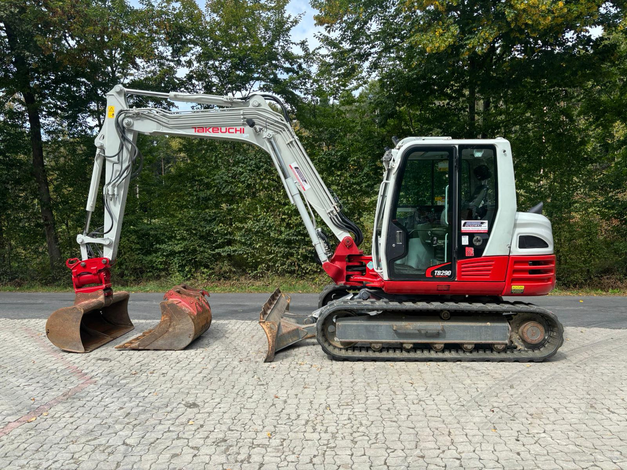 TAKEUCHI TB 290 - Mini escavadeira: foto 1 TAKEUCHI TB 290 - Mini escavadeira: foto 1