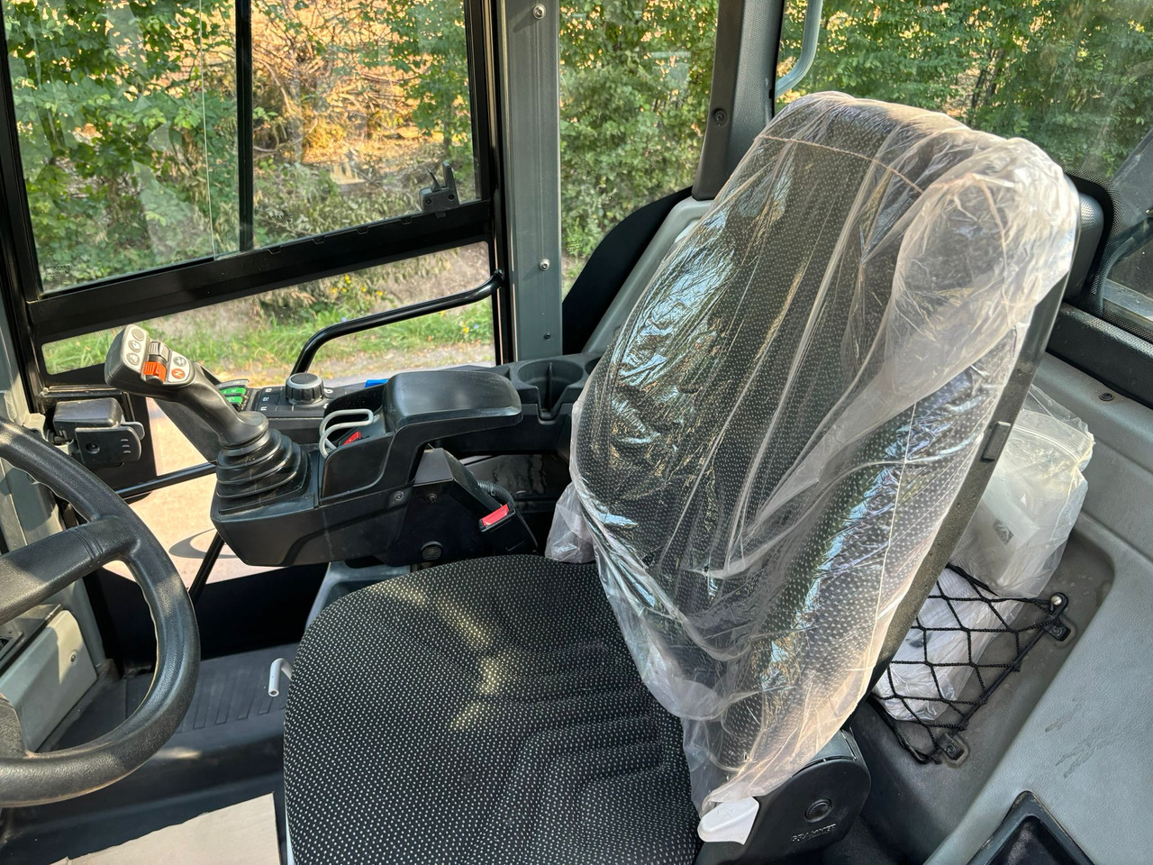 Carregadeira de rodas WACKER Neuson Kramer 8155: foto 10