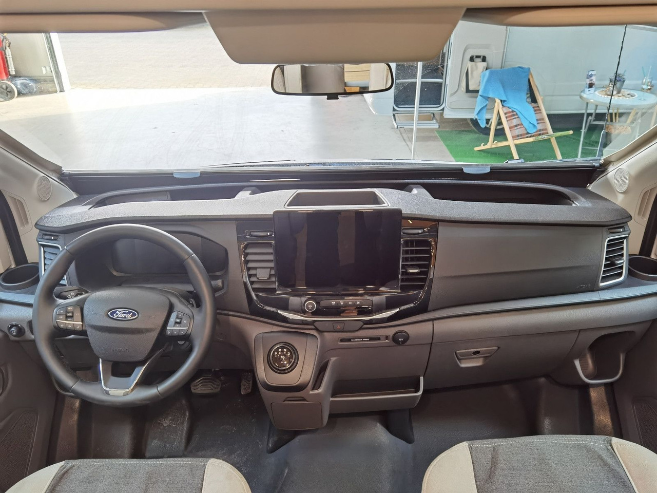 Chausson 630 TITANIUM / - 2026 - / EINZEL.- HUBBETTEN - Autocaravana perfilada: foto 5 Chausson 630 TITANIUM / - 2026 - / EINZEL.- HUBBETTEN - Autocaravana perfilada: foto 5