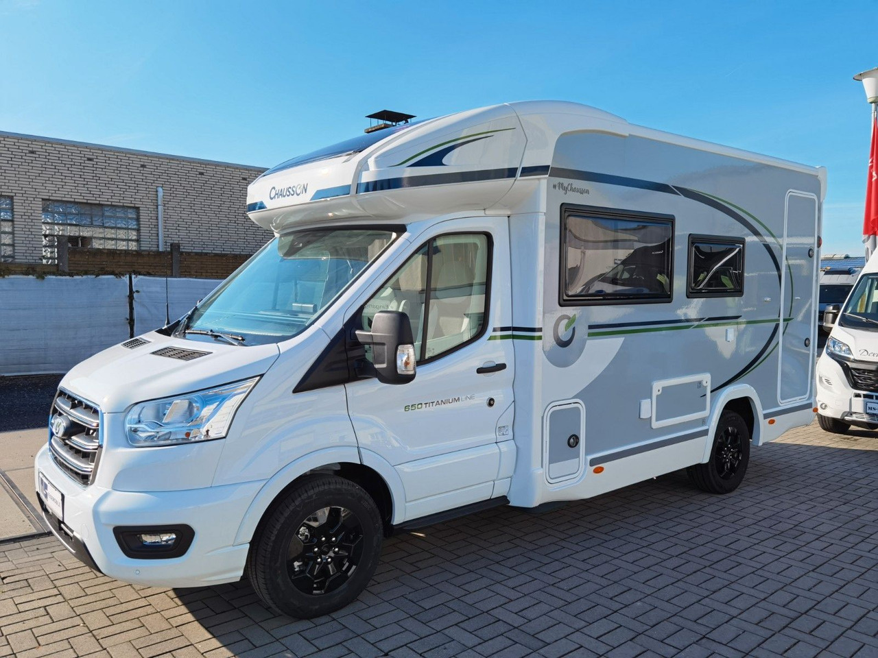 Locação de  Chausson 650 TITANIUM / - 2026 - / 165PS - 8G. / HUBBETT Chausson 650 TITANIUM / - 2026 - / 165PS - 8G. / HUBBETT: foto 6