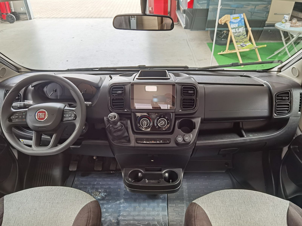 Autocaravana capucine Chausson C 727 FIRST LINE /140PS / EINZELBETTEN & ALKOVEN: foto 10