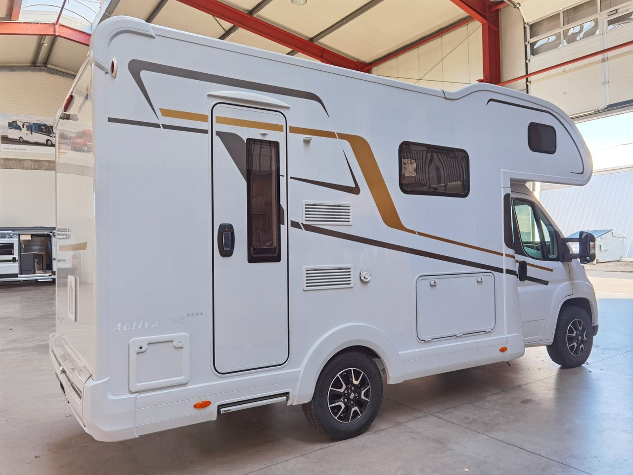 Eura Mobil ACTIVA ONE 630 LS / -2025- / 140PS / RAUMWUNDER - Autocaravana capucine: foto 4 Eura Mobil ACTIVA ONE 630 LS / -2025- / 140PS / RAUMWUNDER - Autocaravana capucine: foto 4