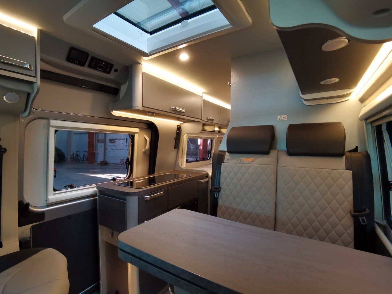 Campervan Weinsberg CARABUS GREY 540 MQ - EDITION FIRE /-2026-/140PS: foto 13