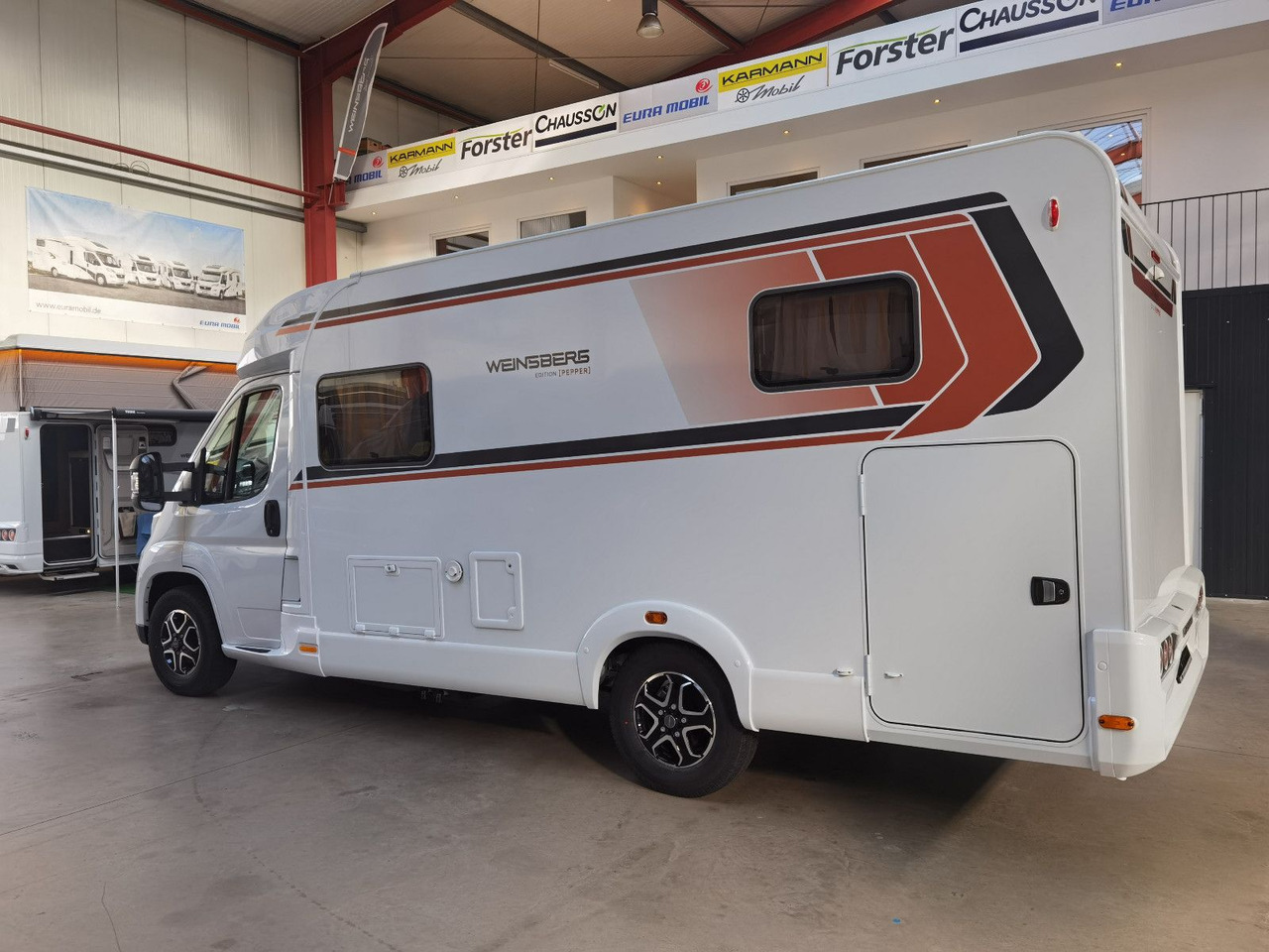 Weinsberg CARACOMPACT 600 MEG PEPPER / 180PS- 8G-AUTOMATIK - Autocaravana perfilada: foto 5 Weinsberg CARACOMPACT 600 MEG PEPPER / 180PS- 8G-AUTOMATIK - Autocaravana perfilada: foto 5