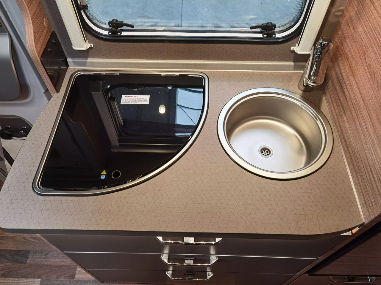 Autocaravana perfilada Weinsberg CARACOMPACT 600 MEG PEPPER / MODELL 2026: foto 18
