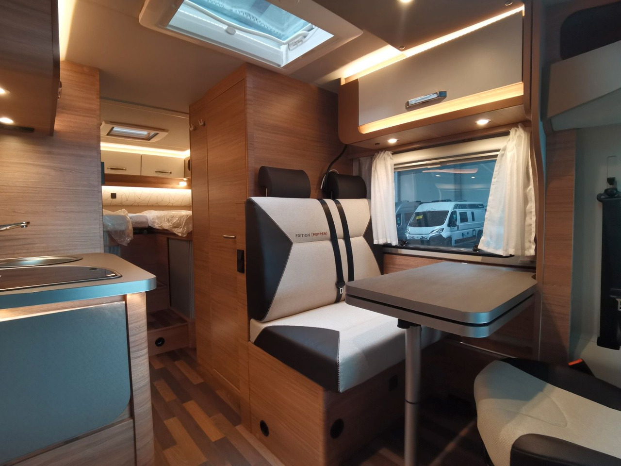 Autocaravana perfilada Weinsberg CARACOMPACT 600 MEG PEPPER / MODELL 2026: foto 14