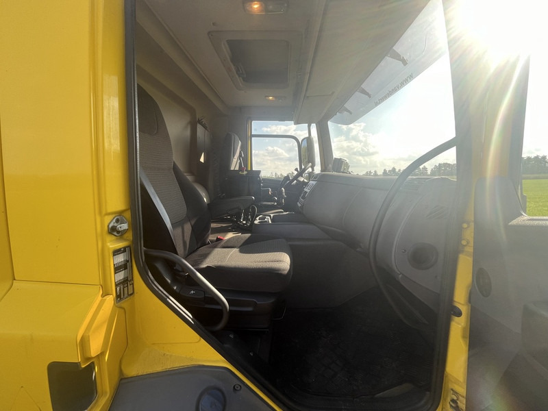 Caminhão de lixo DAF CF 290: foto 16
