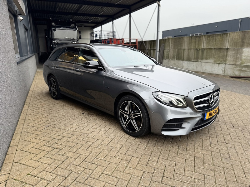 Mercedes-Benz E-Klasse Estate 300 de AMG Line 2020 Led / ACC / Leder - Automóvel: foto 5 Mercedes-Benz E-Klasse Estate 300 de AMG Line 2020 Led / ACC / Leder - Automóvel: foto 5